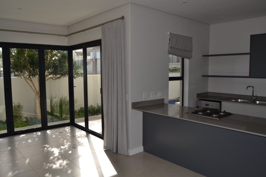  Bedroom Property for Sale in Mzuri Estate Western Cape